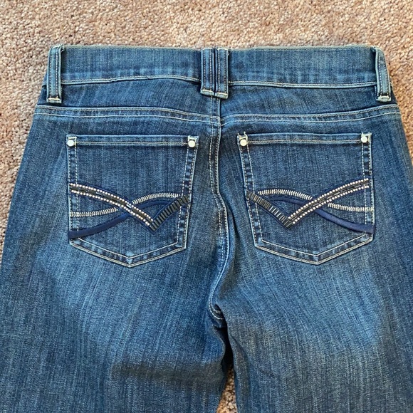 White House Black Market booted Jean - 00 - NWOT - Picture 7 of 10